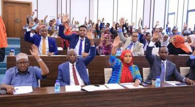 Полиция сорвала попытку депутатов парламента Сомали продлить срок полномочий президенту