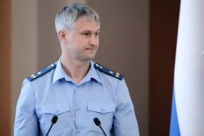 Суд оставил в заключении бывшего прокурора Новосибирска и директора ГУМа