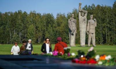 Нацистские концлагеря: власти Латвии молчат, но люди помнят