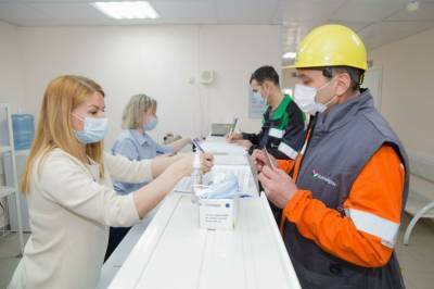 В Башкирии продолжается вакцинация работников промышленных компаний