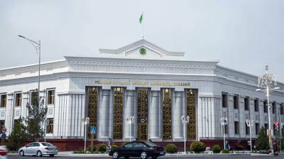 В Туркменистане изучают возможности ужесточения правил выезда граждан за рубеж