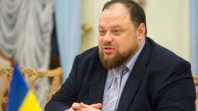 Стефанчук призвал наказывать нардепов за нарушение масочного режима в Раде