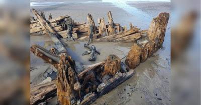 Допомогла негода: в Австралії випадково виявили корабель XIX століття, похований в пісках