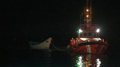 Четыре человека погибли при попытке доплыть из Африки на Канары