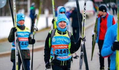 Банк “Открытие” наградил победителей Югорского лыжного марафона
