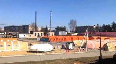 Мобильный COVID-19-госпиталь в Хмельницкой области принял первых пациентов