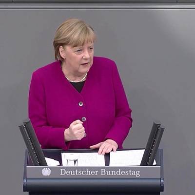 Меркель: число больных коронавирусом в Германии продолжает расти