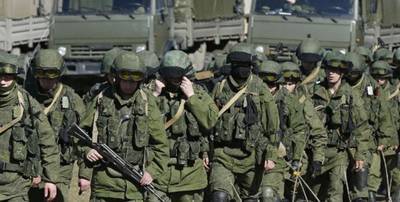 Россия уже перебросила в Крым и к границе с Украиной 11-14 тысяч солдат, - разведка - ТЕЛЕГРАФ