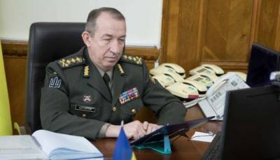 Начальник Генштаба ВСУ передумал судиться с министром обороны
