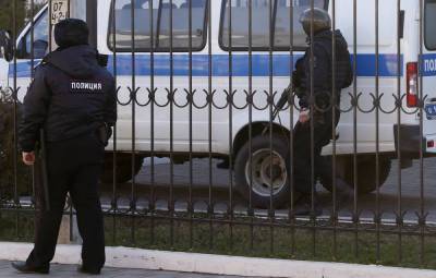 Во Владикавказе задержали мужчину, удерживавшего в магазине 11 человек