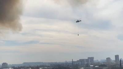Момент тушения пожара на Невской мануфактуре с вертолета попал на видео