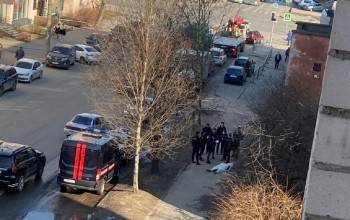 41-летний мужчина умер прямо в центре Вологды
