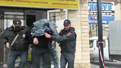 Во Владикавказе задержан мужчина, взявший в заложники 11 человек