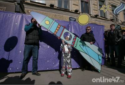 Фото: детсадовцы и школьники Ленобласти создали творческие работы ко Дню космонавтики