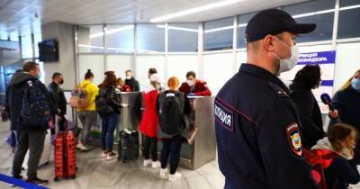"Не пакуем чемоданы": калининградцы, купившие путёвки в Турцию, рискуют остаться без отпуска