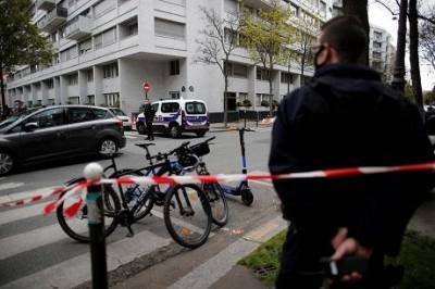 В Париже возле больницы произошла стрельба