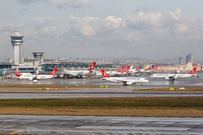 Россия и Турция ограничат авиасообщение с 15 апреля