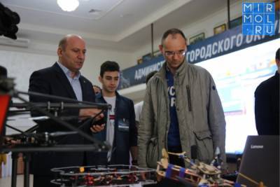 Первый заместитель Министра просвещения РФ посетил Всероссийский конкурс молодых IT-разработчиков хакатон «IT-KOT»