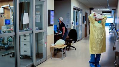 В канадских больницах вводят протокол «отсеивания» пациентов из-за новых COVID-рекордов