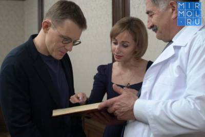 Заместитель министра финансов России Алексей Сазанов посетил Кизлярский коньячный завод