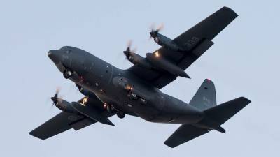 На Украине приземлились два военных самолета ВВС США с неизвестным грузом