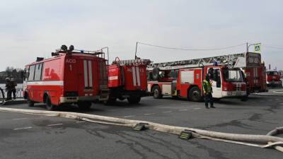 Обнаружено тело погибшего на месте пожара на Невской мануфактуре