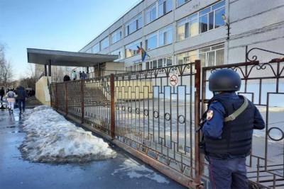 В Сургуте эвакуированы десятки школ из-за писем с угрозами – Учительская газета - ug.ru - Сургут