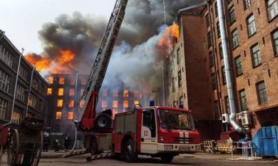 Пожар на «Невской мануфактуре» связали с зачисткой территории под строительство жилого дома