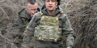 «Зеленский перепуган: ему дали установку на начало войны на Донбассе»