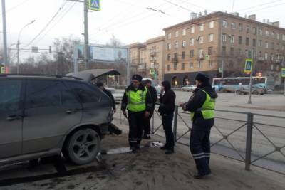 Появились подробности ДТП с участием BMW X5 на Красном проспекте в Новосибирске