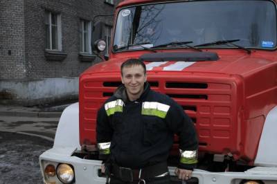 Евгений Зиничев выразил соболезнования родным погибшего в Санкт-Петербурге пожарного