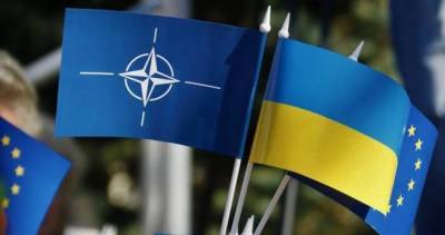 Украина требует от Запада конкретных действий против России