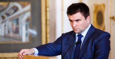 Украинская дипломатия уже согласна на иностранную оккупацию