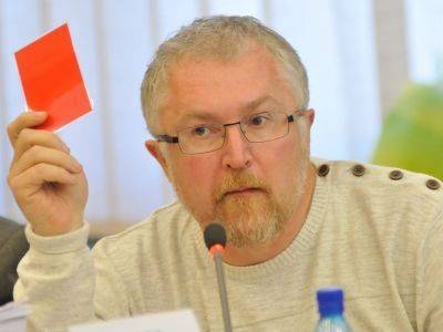 Депутату Кисилеву дали обязательные работы за "пассивное противоправное поведение"