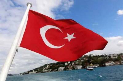 Россияне забронировали в Турцию туров на 32 млрд рублей до ограничения авиасообщения