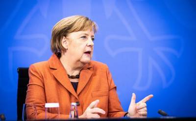 Канцлер Германии Ангела Меркель отменила собственную запись на прививку от коронавируса