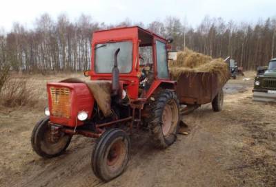 Чтобы вытащить из кювета свою «Ладу» житель Тверской области угнал с фермы трактор