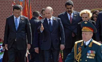 The Guardian: «стареющие головорезы» Путин и Си бросают вызов «молодому» Байдену