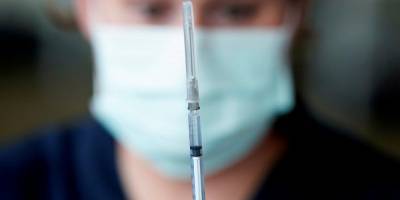 Вакцину от коронавируса Pfizer должны доставить в Украину на этой неделе — Степанов