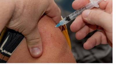 В Москве начнут вакцинировать от COVID-19 на дому