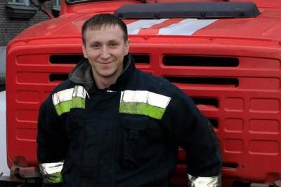 При пожаре на Невской мануфактуре погиб спасатель из Донского региона