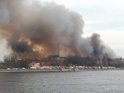ТАСС: поджог «Невской мануфактуры» в Петербурге произошел в цехе по производству лодок