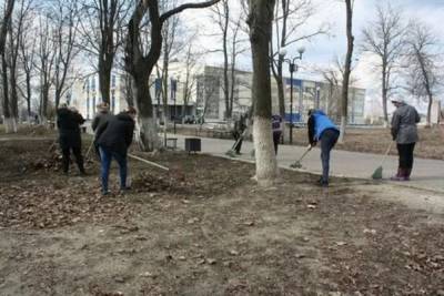 В Ярославле на уборку города отправят 1800 бюджетников