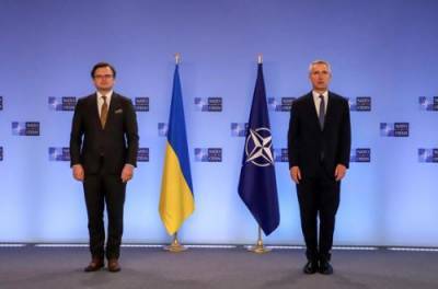 Кулеба получил от НАТО убедительные заверения в поддержке Украины
