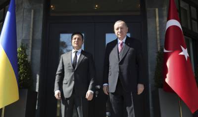 Ситуация на Украине: Эрдоган тоже хочет быть за столом переговоров