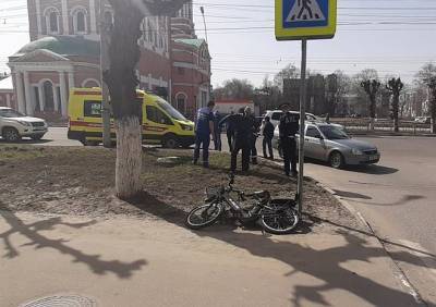 Велосипедист, которого сбили в центре Рязани, доставлен в больницу