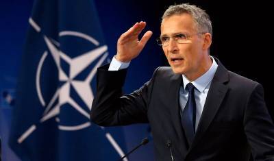 В НАТО обеспокоены перемещением российских войск к украинской границе