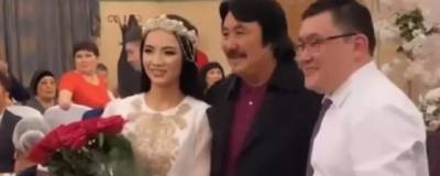 Казахстанского певца хотят оштрафовать за той в карантин