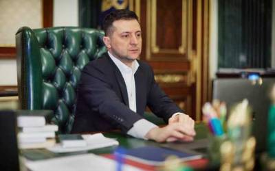 Зеленский внес в Раду законопроект о неотложной ликвидации Окружного админсуда Киева