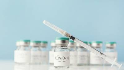 Могут ли вакцинированные распространять COVID-19? Началось исследование